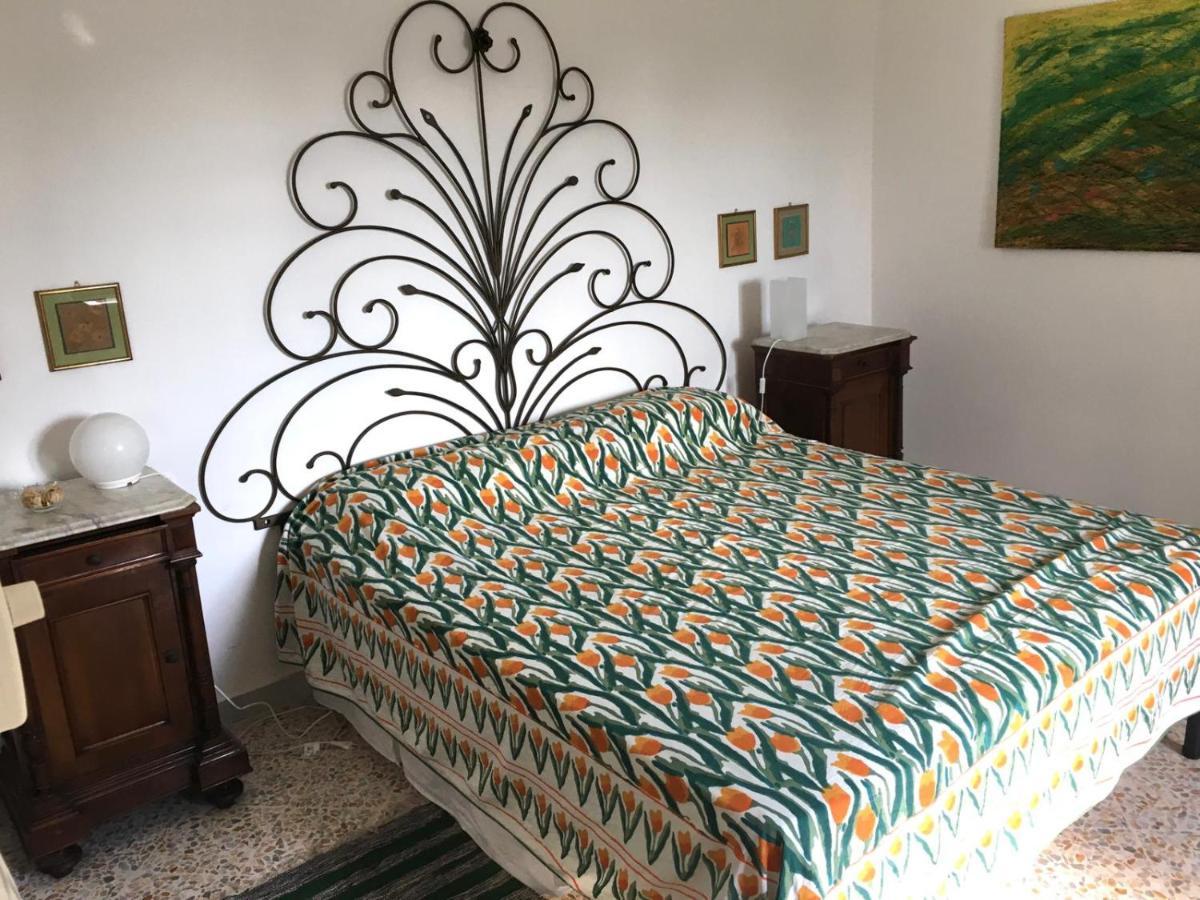 Casa Gianre Guest House Монополи Екстериор снимка